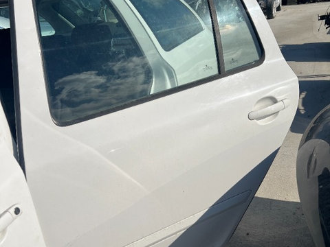 Geam mobil stanga spate Skoda Octavia 2 din 2013 Facelift