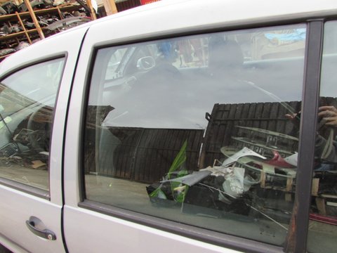 Geam mobil usa stanga spate VW Golf IV caroserie hatchback model 1997-2005