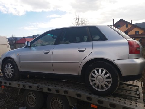 GEAM pt usa fata sau spate,stanga sau dreapta AUDI A3 2000-2003 in 4 usi , stare f buna