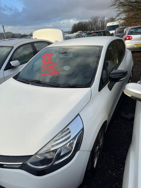 GEAM STANGA FATA RENAULT CLIO 4 2015 ALB COUPE (id: 865)