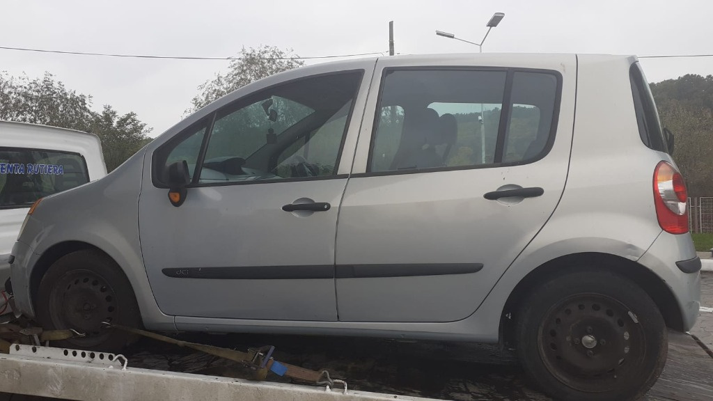 Geam stanga fata Renault Modus