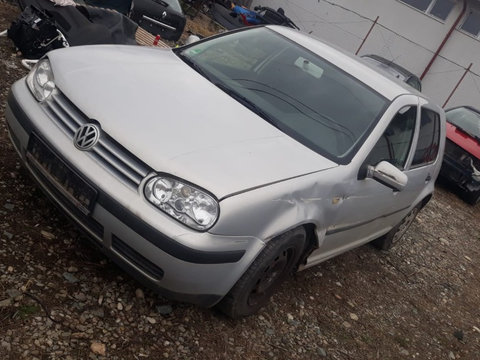 Geam stanga fata Vw Golf 4