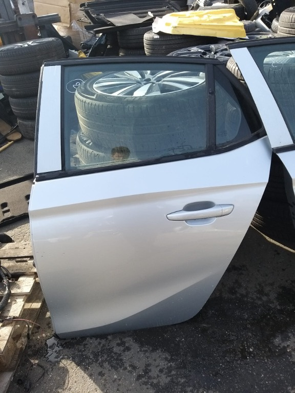 Geam Stanga Spate pentru Opel Corsa F din 2023