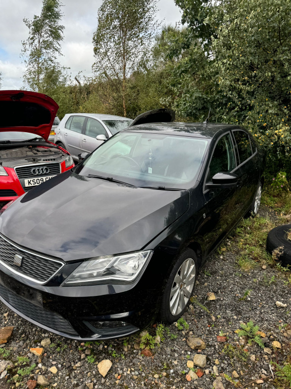 GEAM STANGA SPATE SEAT TOLEDO 2013 NEGRU LF9R HATCHBACK (id: 801)