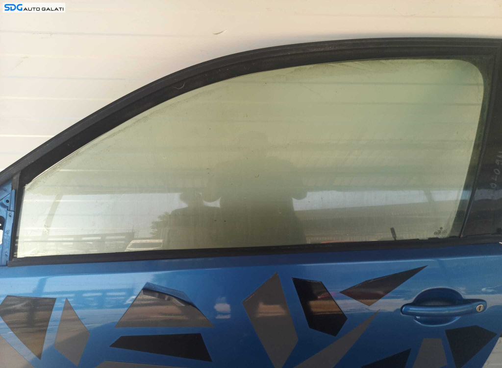 Geam Sticla de pe Usa Portiera Stanga Fata Volkswagen Polo 9N Coupe 2002 - 2008 [L1024]