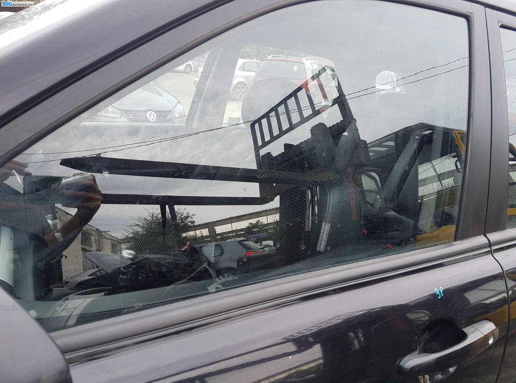 Geam Sticla Usa Usi Portiera Portiere Stanga Fata KIA Sportage 2004 - 2010