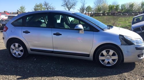 Geam usa/aripa spate Citroen C4 1,6 benz