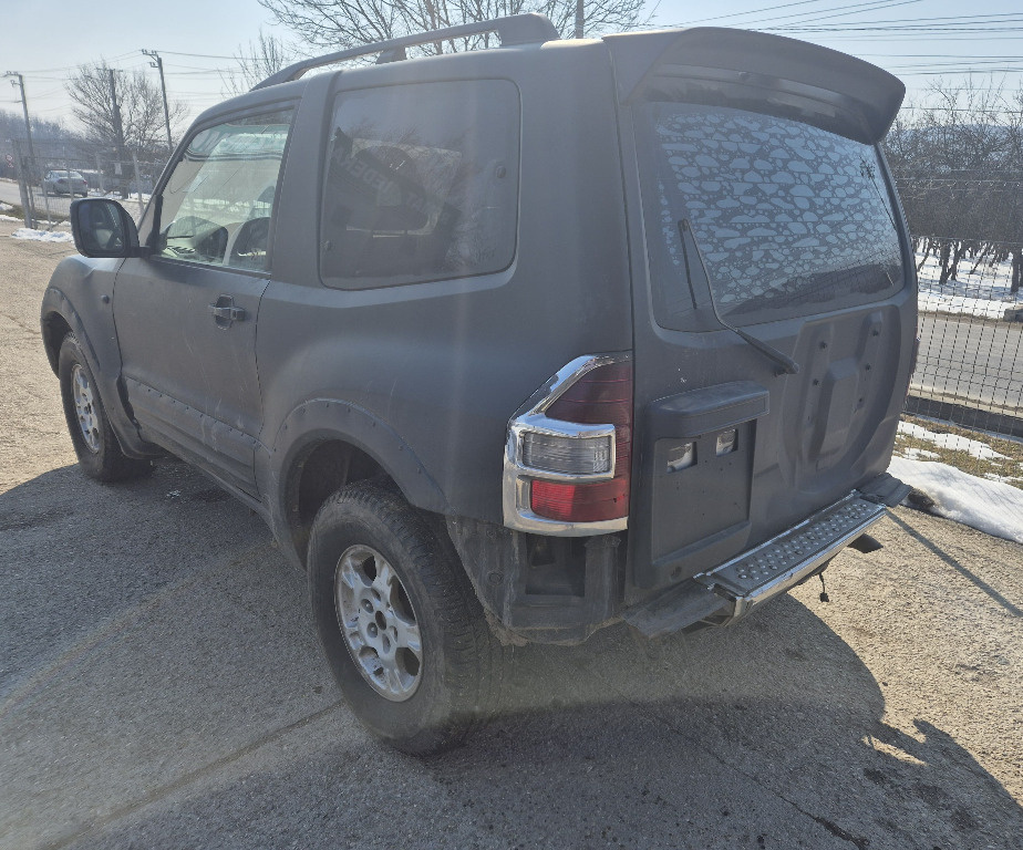 GEAM USA DREAPTA ( 2 USI ) MITSUBISHI PA