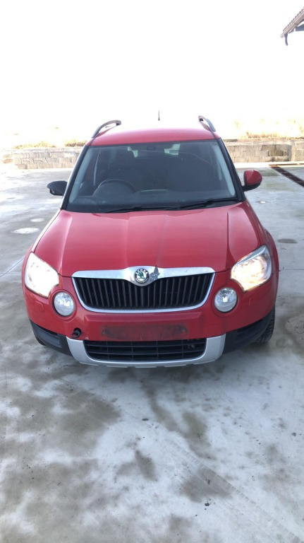 Geam usa dreapta fata Skoda Yeti 2.0 TDI CFH CFHC