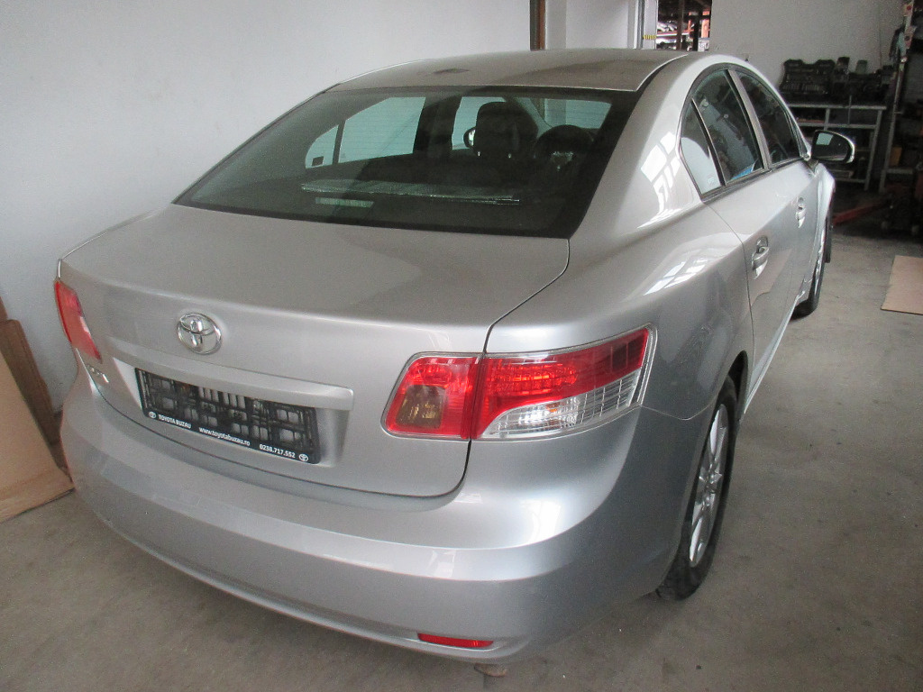 Geam usa dreapta spate Toyota Avensis T2