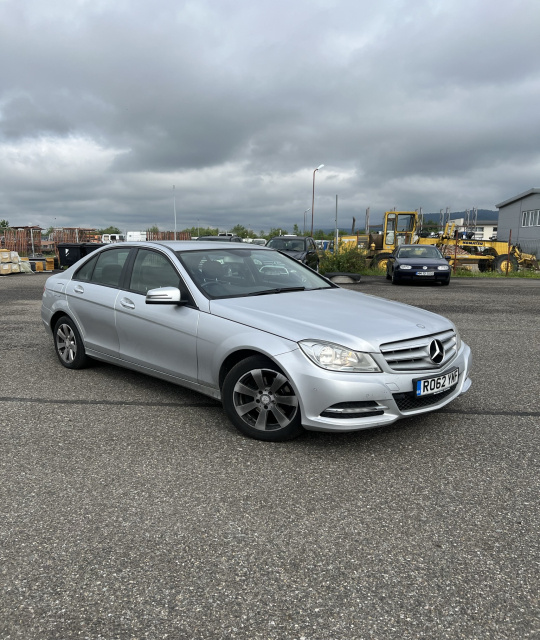 Geam usa fata stanga Mercedes-Benz C-Class W204/S2
