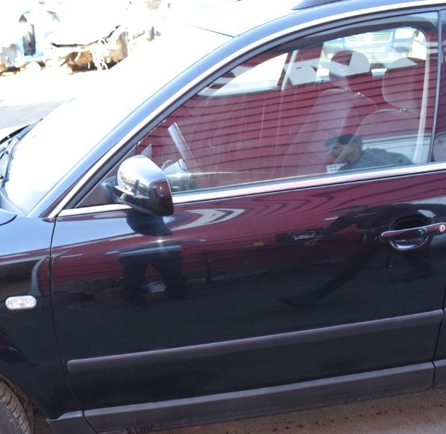 Geam usa fata stanga VW Passat B4 157