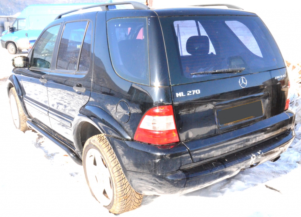 Geam usa portiera spate mobil Mercedes ML270 CDI AMG W163 2.7 AUTOMAT 2003 NEGRU 163CAI
