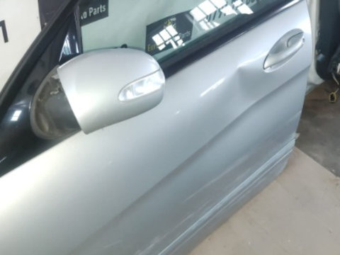 Geam usa stanga fata Mercedes R - Class W251 3.0 CDI an de fabricatie 2010