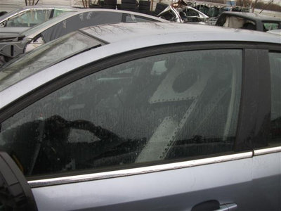 Geam usa stanga fata Opel Vectra an 2007 19 Diesel