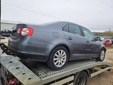 Geam usa Vw Jetta 1.9 TDI din 2008