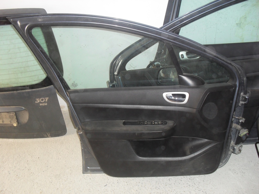 Geamuri Fata Si Spate Peugeot 307 Sw