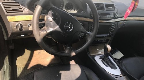 Geamuri laterale Mercedes E-Class W211 2