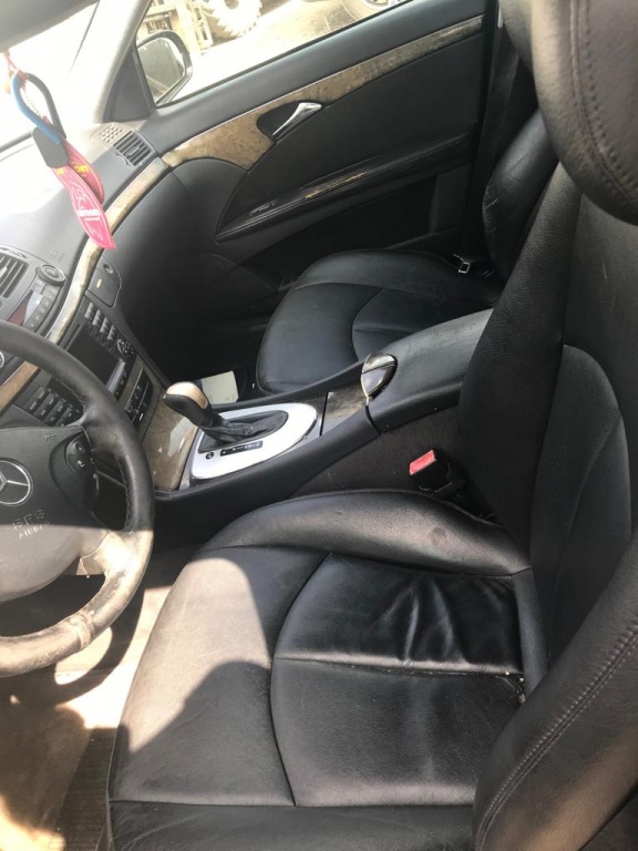 Geamuri laterale Mercedes E-Class W211 2