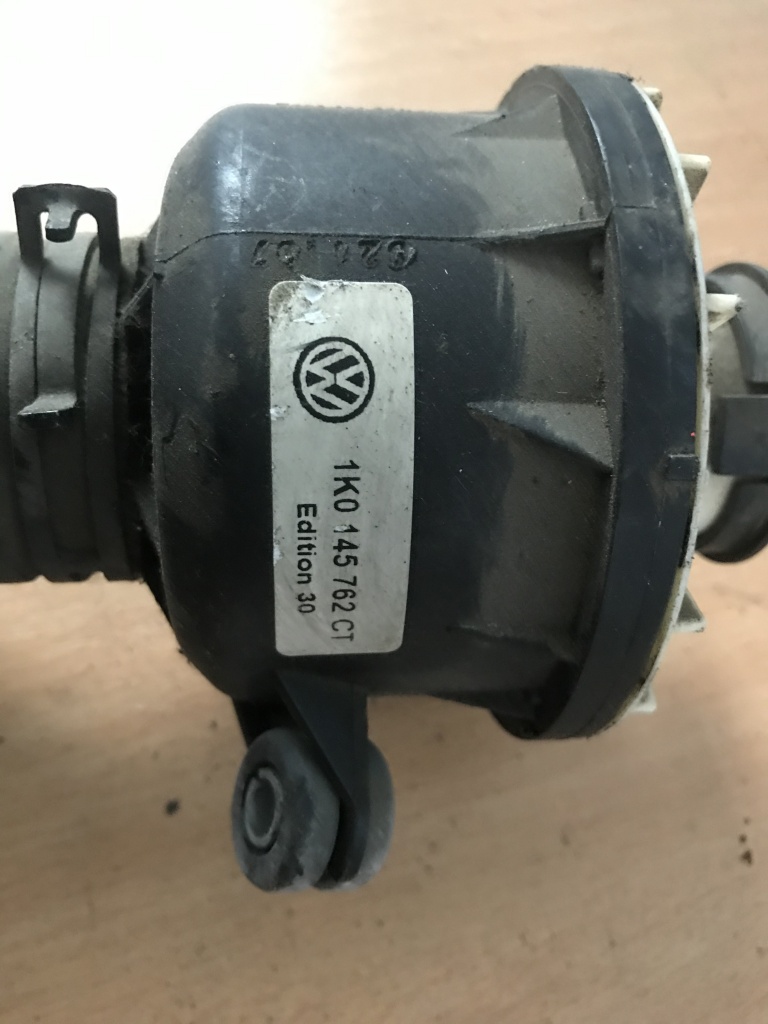 Generator zgomot vw golf 5 gti edition 3