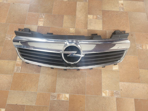 GRILĂ RADIATOARE OPEL ZAFIRA COD 321228108