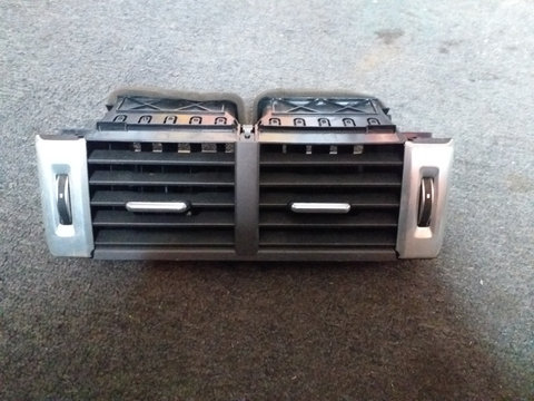 Grilă ventilație centrală Land Rover Evoque 2013- 2017 BJ32014L21AB