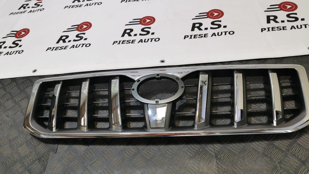 GRILA 53101-60320 , 53101-60322 TOYOTA LAND CRUISER PRADO 120 (J12) 2002-2011