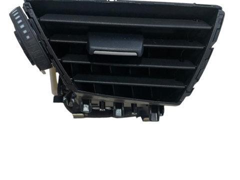 Grila aer / aerisire/ ventilatie bord stanga BMW F20,F21,F22,F87,F23