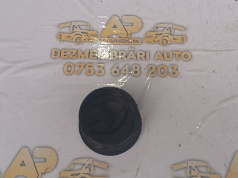 Grila aerisire centrala Dacia Logan cod: 8200212480