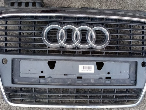 Grila bara fata Audi A4 B7