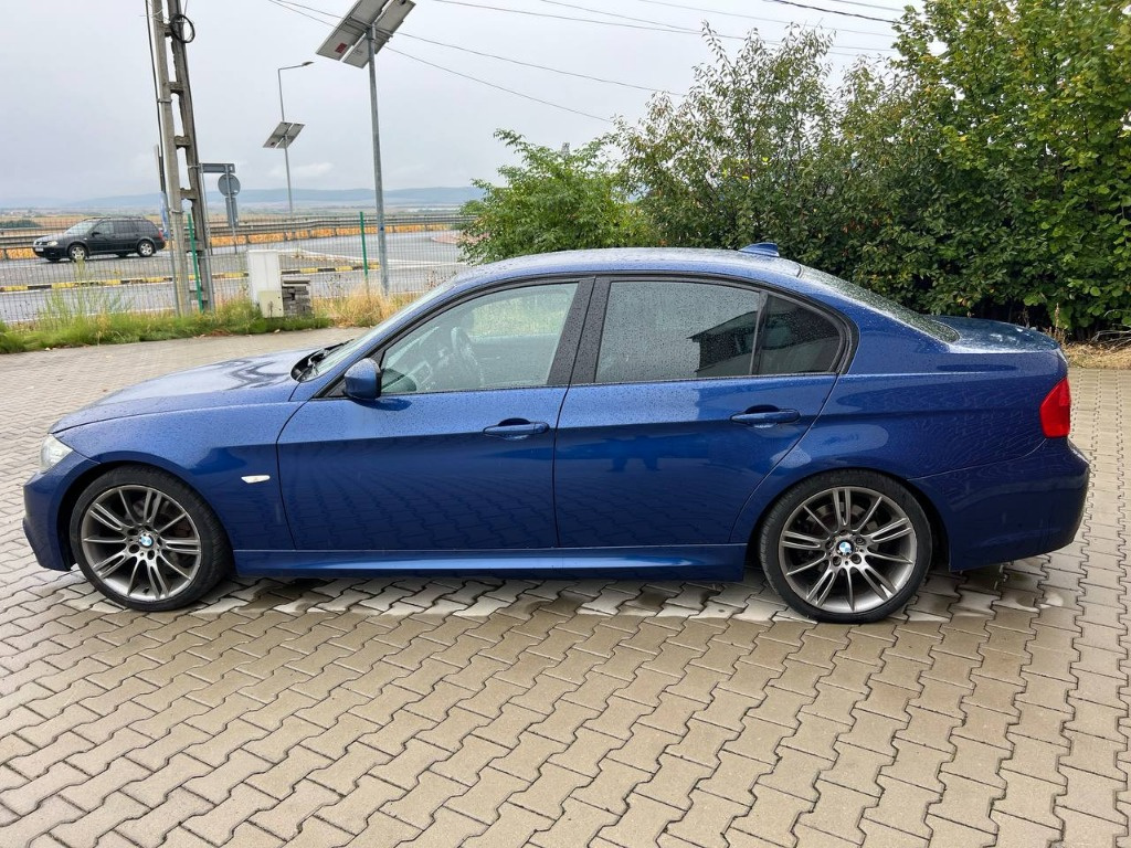 Grila bara fata Bmw Seria 3 E90 2.0 D N4