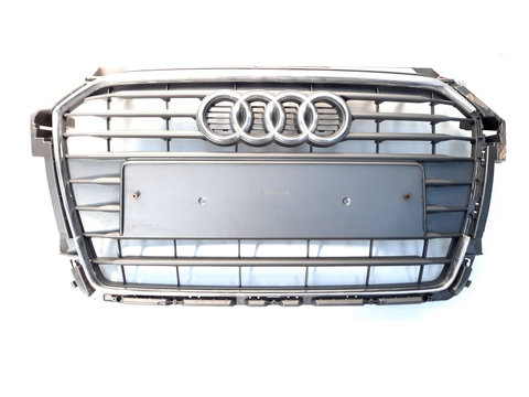 Grila bara fata centrala cu sigla, cod 8XA853651B, Audi A1 Sportback (8XA) (id:278995)