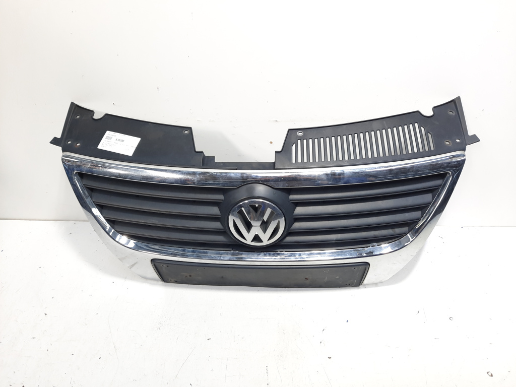 Grila bara fata centrala cu sigla, VW Passat Variant (3C5) (id:616280)