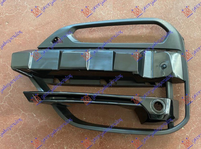 GRILA BARA FATA CU PROIECTOR CEATA LED SI ORIF. SENZORI PARCARE STANGA BMW X3 [G01] 17 153204804 153204804 51117420871