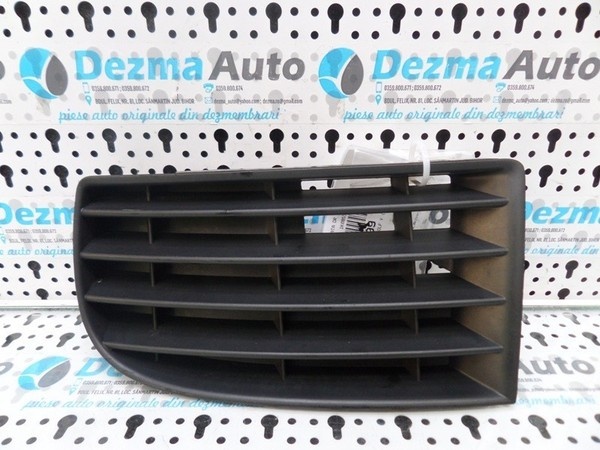 Grila bara fata dreapta 1K0853665, Volkswagen Golf 5 2003-2009 (id:163599)