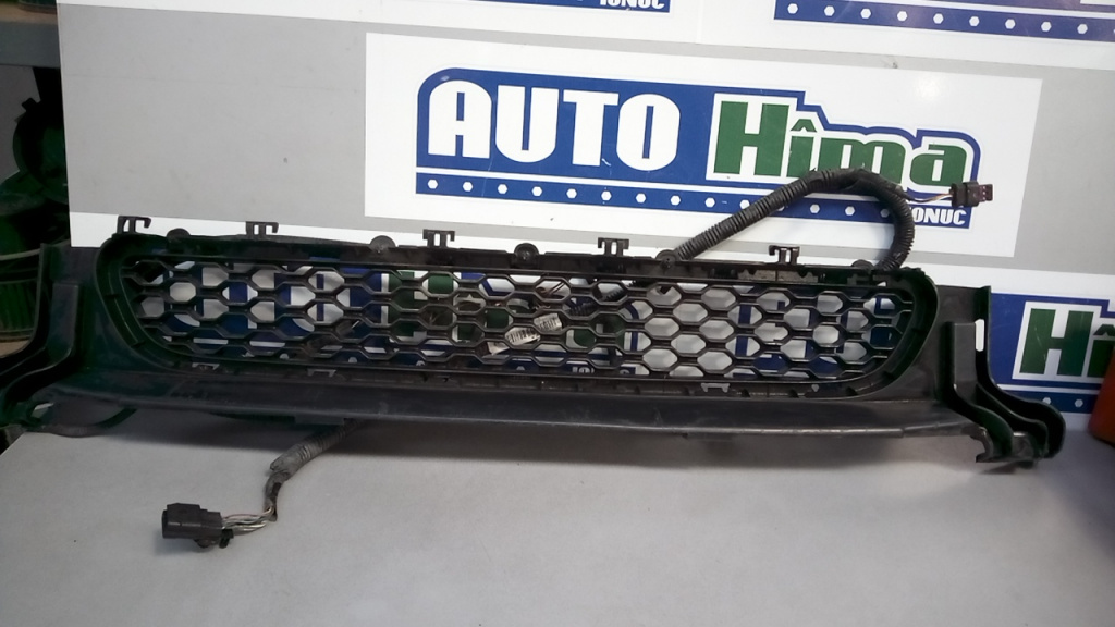 Grila bara fata inferioara cu instalatie GX63-17H750-A GX63-14369-BB Jaguar XF II (X260) 2015-prezent