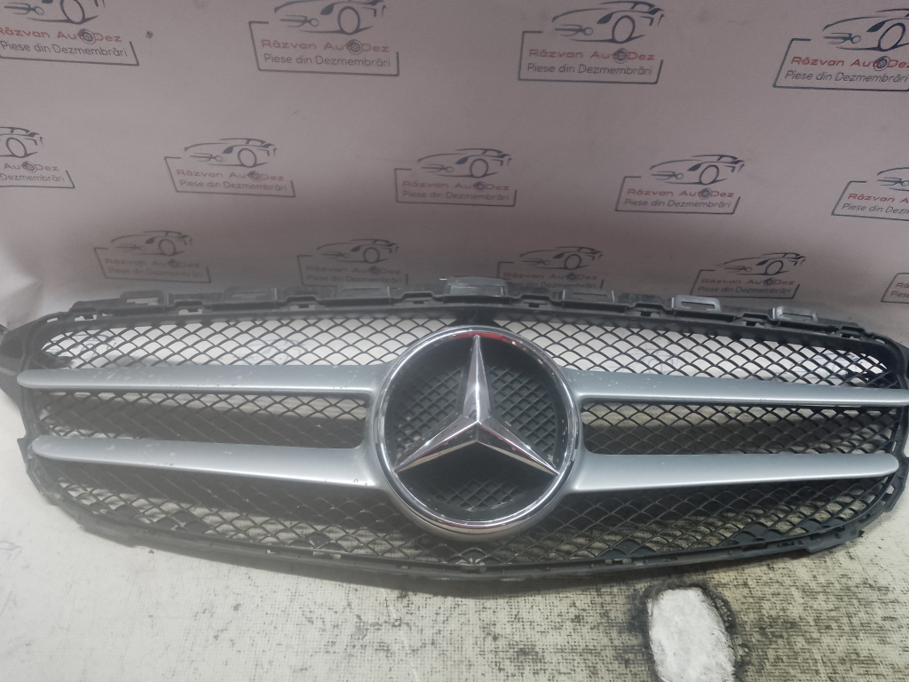 Grila bara fata Mercedes-Benz C-Class W205 2016, A