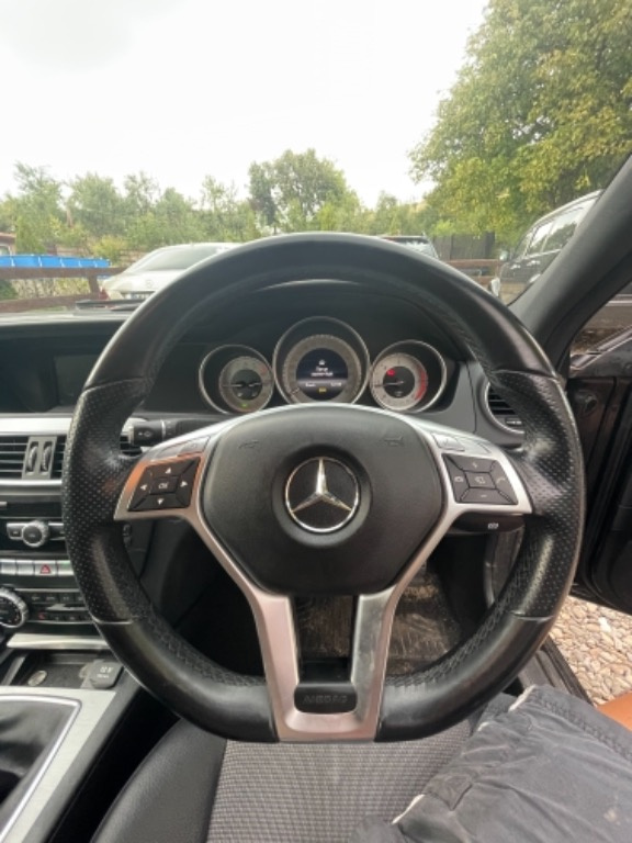 Grila bara fata Mercedes C-Class C204 20
