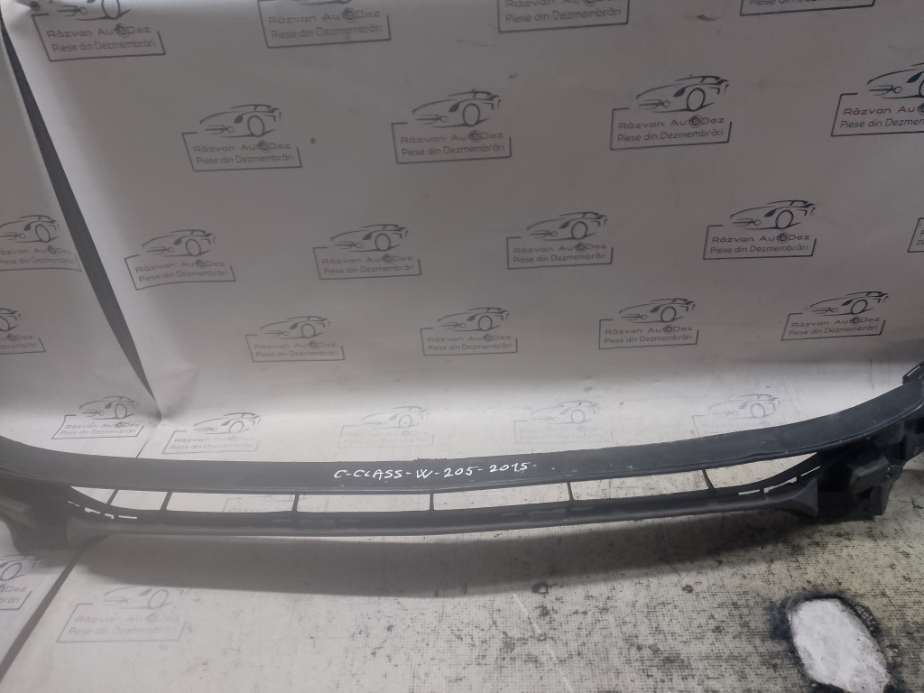 Grila bara fata Mercedes C Class W205 20