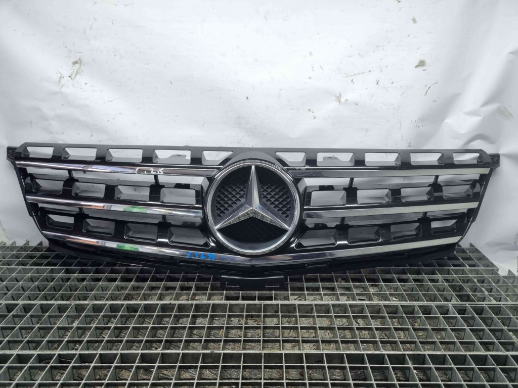 Grila bara fata Mercedes Clasa ML (W166) [Fabr 2011-2022] A1668800123 A0008880060