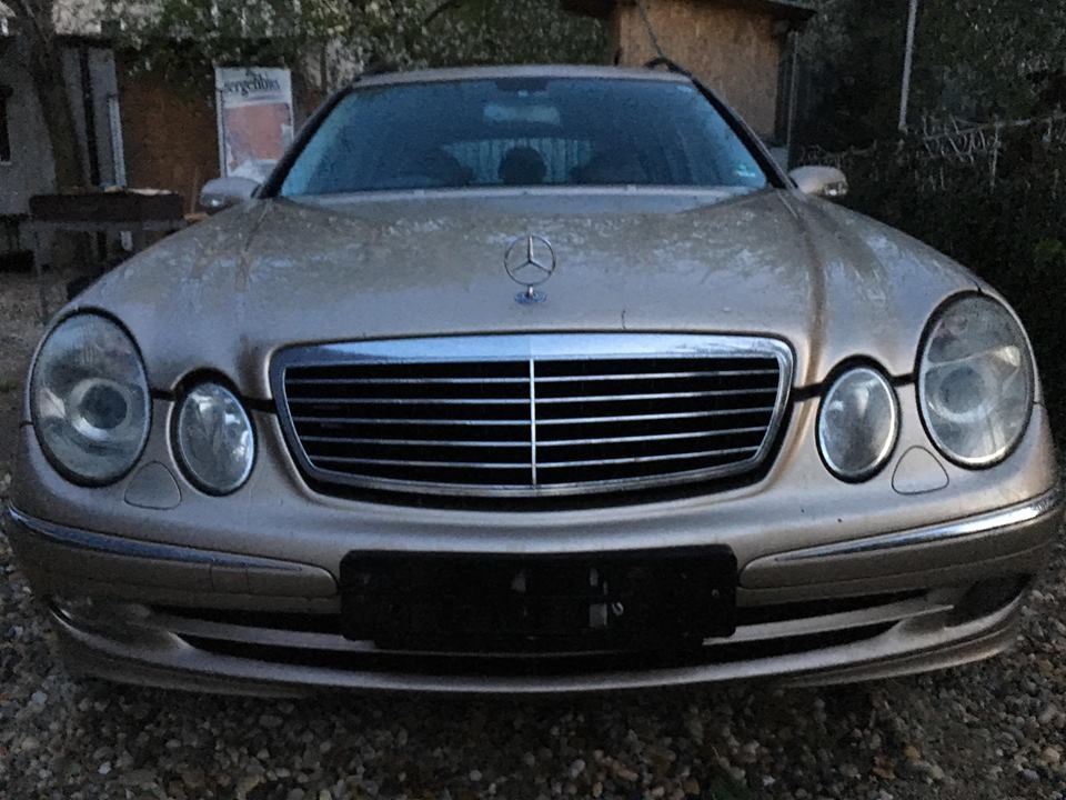 Grila bara fata Mercedes E-Class W211 2005 Limuzin