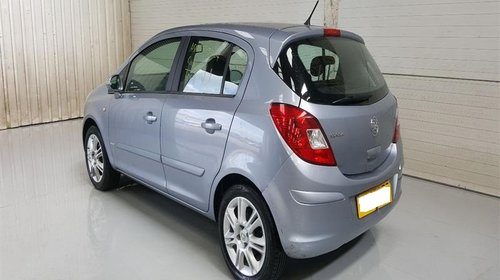 Grila bara fata Opel Corsa D 2007 Hatchb