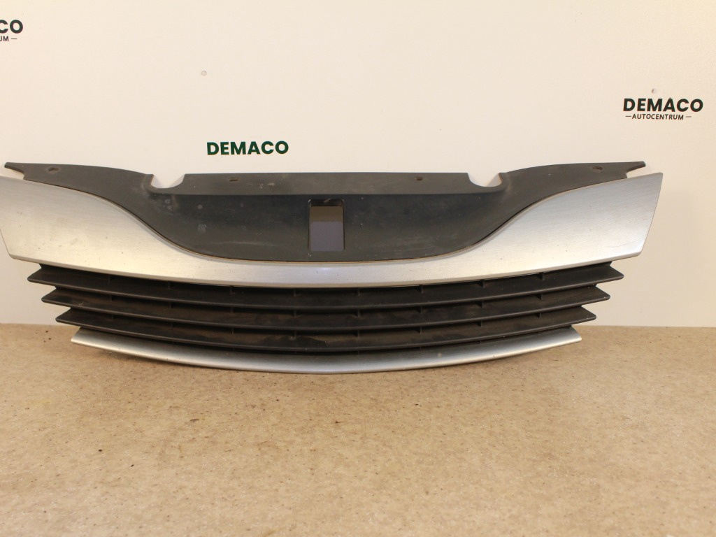 Grila bara fata,radiator Renault Laguna 2.