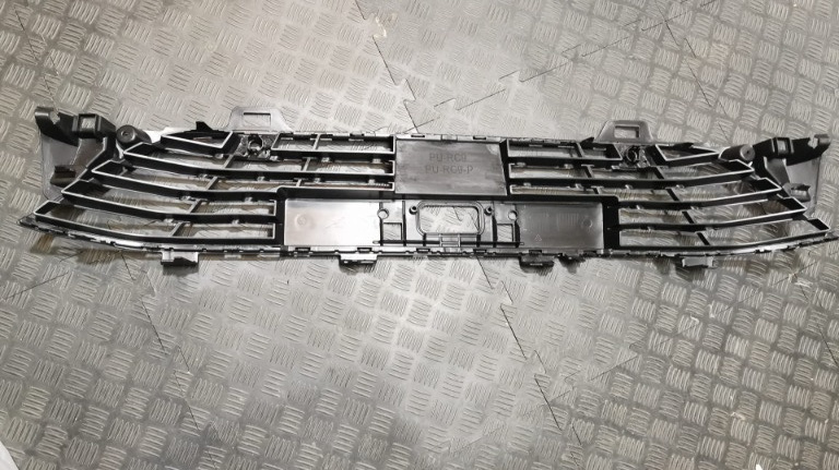 GRILA BARA FATA- RENAULT CLIO 5 2019-202