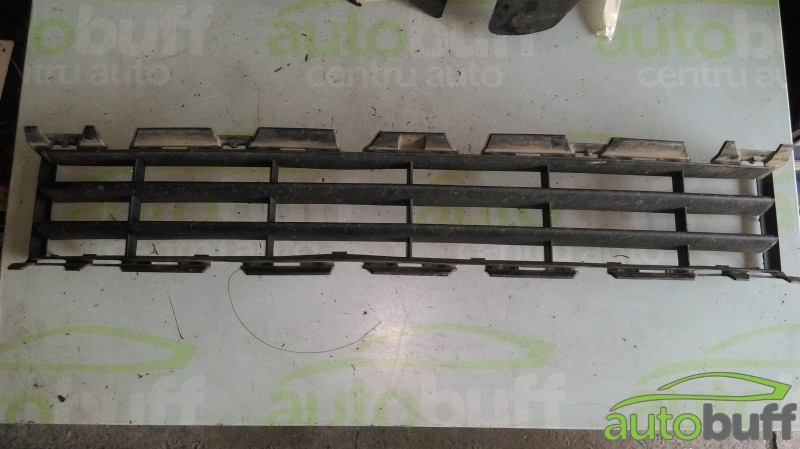 Grila Bara Fata Renault Megane II (20032008) 8200114155