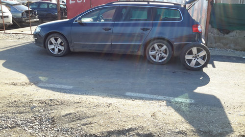 Grila bara fata Volkswagen Passat B6 200