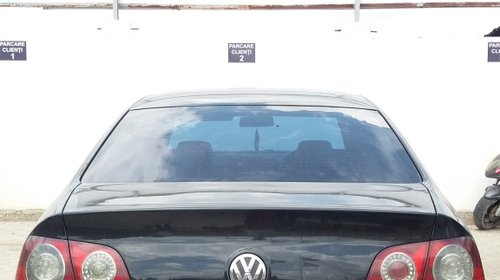 Grila bara fata Volkswagen Passat B6 200