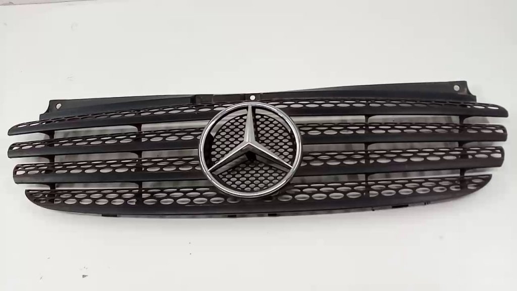 Grila bara Mercedes Viano W639, a6398800185