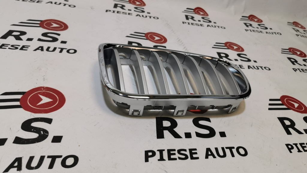 GRILA- BMW X3 (F25) 2011-2014 STOC STANGA!!!