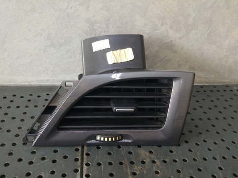 Grila bord dreapta renault megane 3